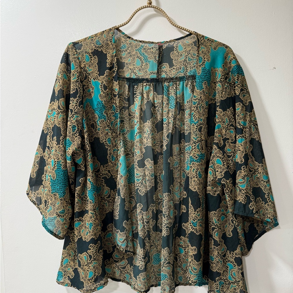 Flowy Black and Teal Floral Kimono Top